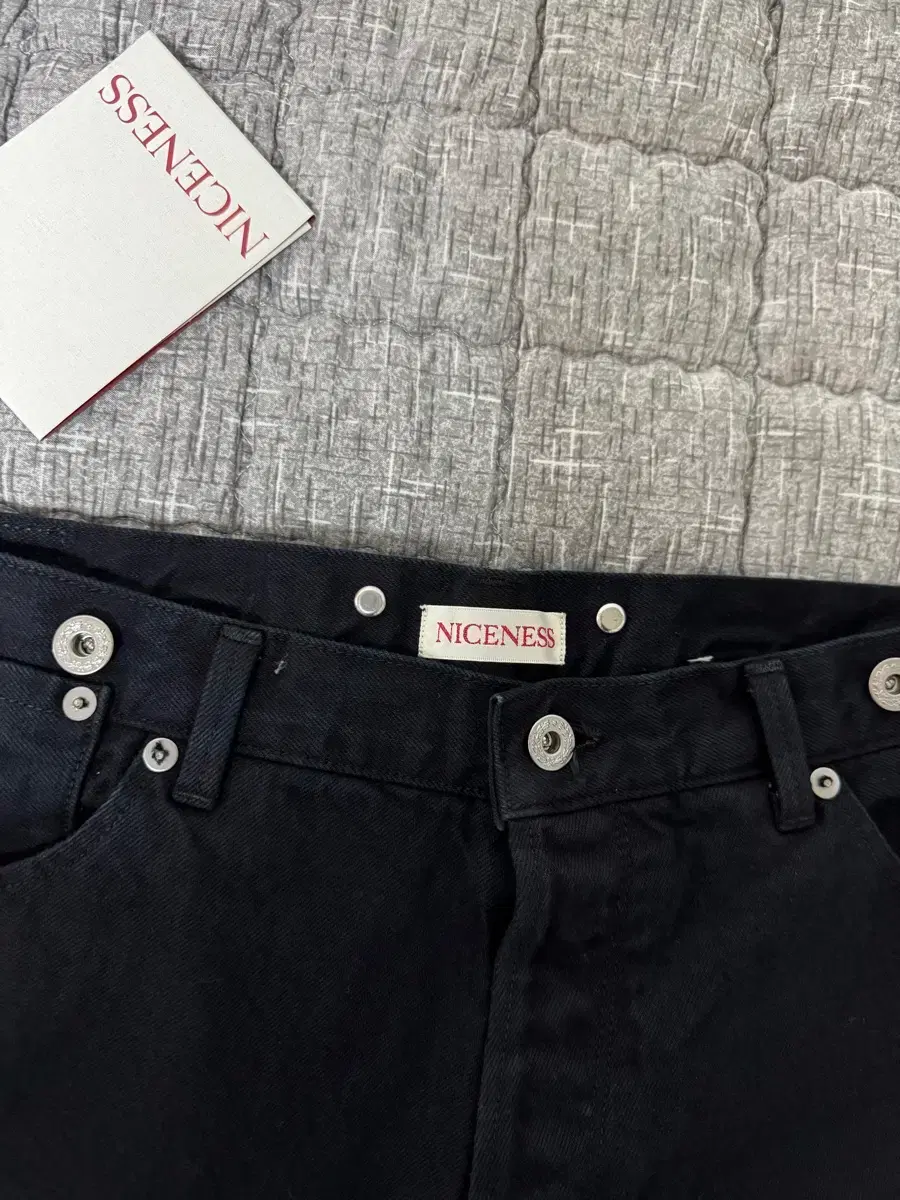 M] Niceness D.doug on Bunjang Global Site.